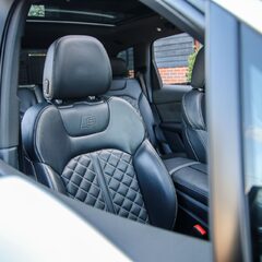 Audi Q7 SQ7 TDI QUATTRO 2