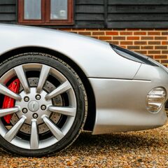 Aston Martin DB7 VANTAGE 1