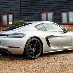 Porsche 718 Cayman 2.5 GTS PDK 2