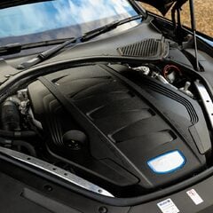 Porsche Panamera D 4S PDK 2