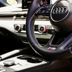 Audi A5 TFSI S LINE 1