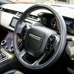 Land Rover Range Rover Velar R-DYNAMIC SE 2