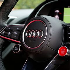 Audi R8 SPYDER V10 QUATTRO 1