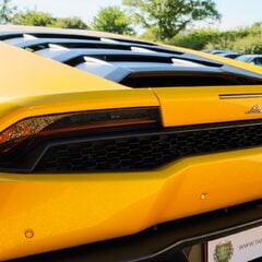 Lamborghini Huracan LP 610-4 1