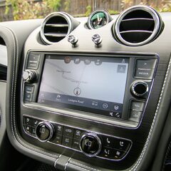 Bentley Bentayga V8 Urban Automotive 2