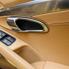 Porsche 911 TARGA 4 PDK 2