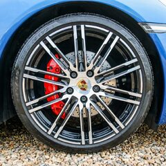 Porsche 911 TARGA 4S PDK 2