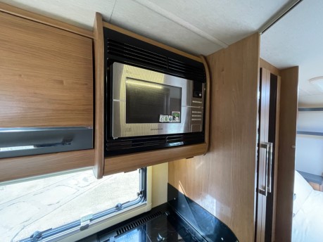 Auto-Trail Tracker RB *** SOLD *** 21