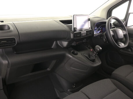 Citroen Berlingo XL 1.5 BlueHDi 950Kg Driver 100ps 6