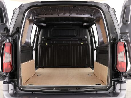 Peugeot Partner Long 950 1.5 BlueHDi 130 Asphalt Premium Van EAT8 3