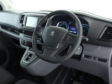 Peugeot Expert Peugeot Expert Compact 1000 100kW 50kWh Professional Premium Auto 11