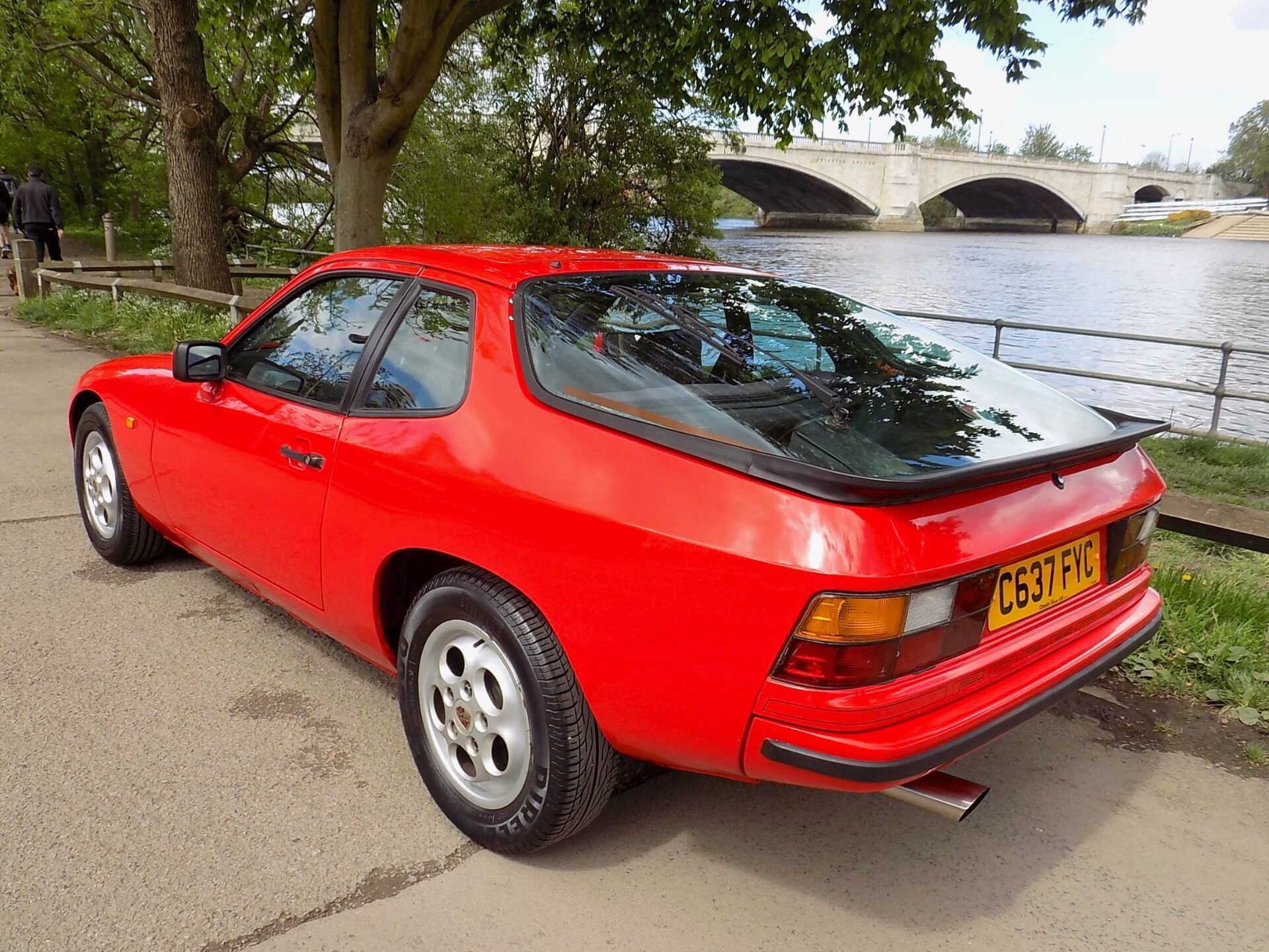 Porsche 924 s