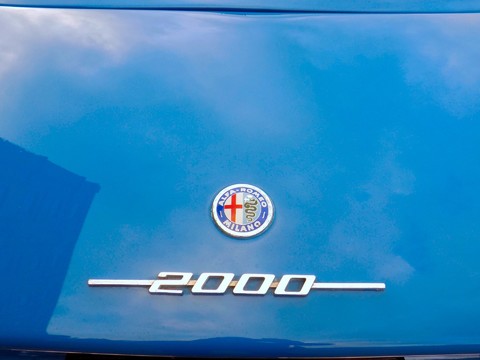 Alfa Romeo GTV 2000 GT Veloce 27