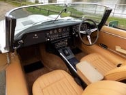 Jaguar E-Type V12 5.3 Roadster 31