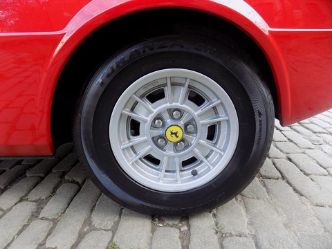 Ferrari 308 GT4 Dino 52