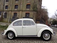 Volkswagen Beetle 1300 54