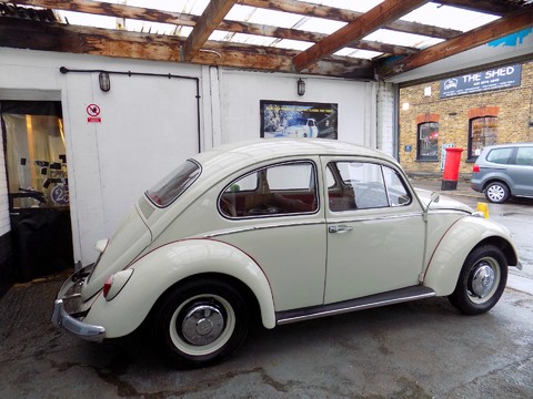 Volkswagen Beetle 1300 63