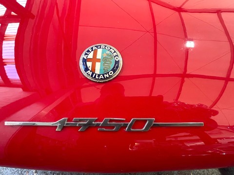 Alfa Romeo 1750 Spider Veloce 105.58 Series 62