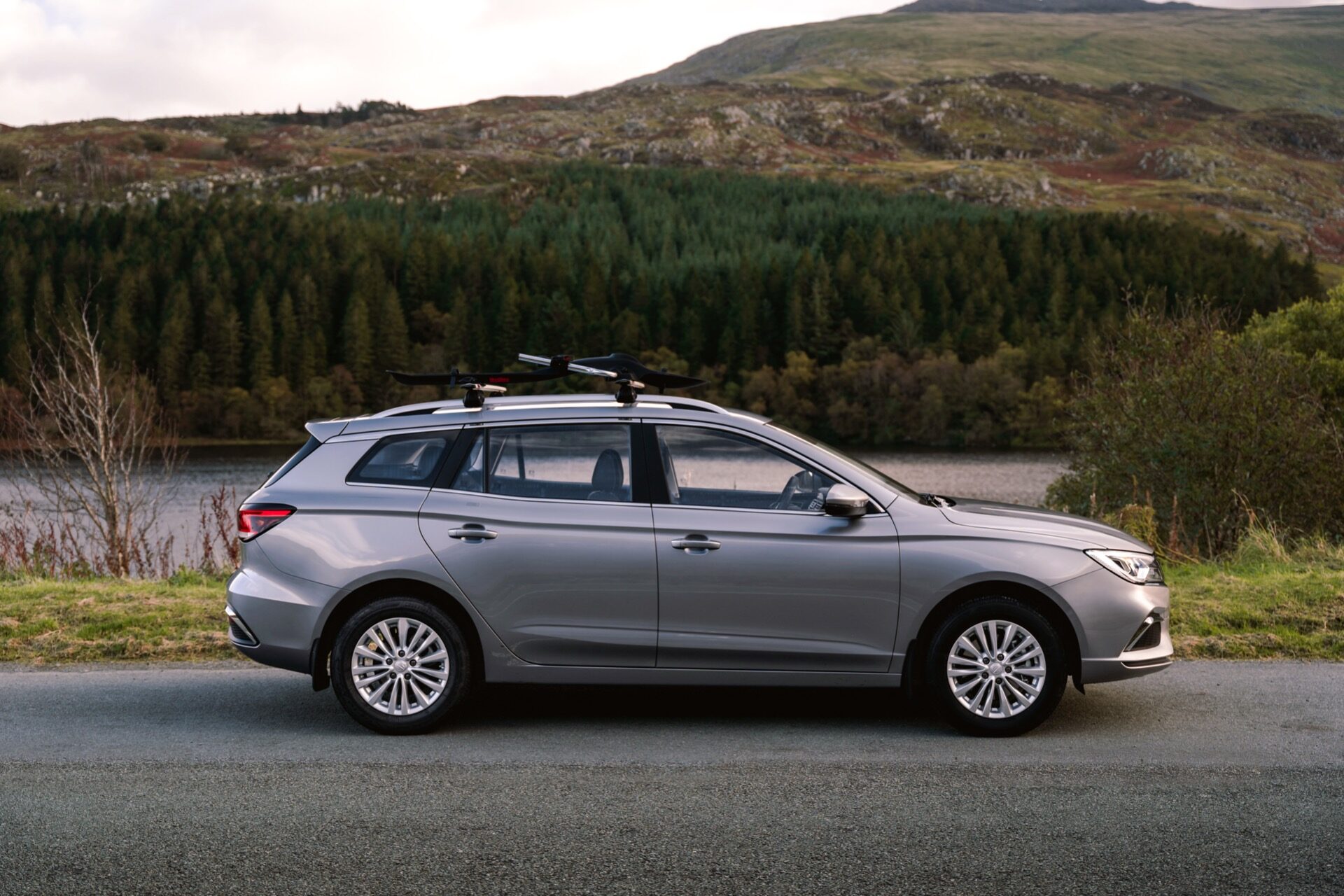 New MG MG5 Cars for sale in Ipswich Suffolk EMG Motor Group