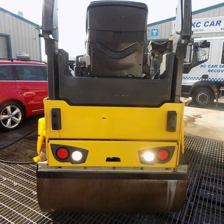 Bomag 120AD Twin drum roller 4