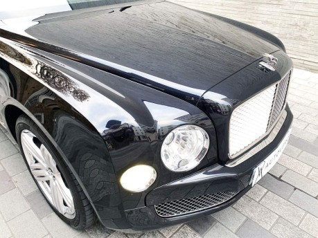Bentley Mulsanne V8 34