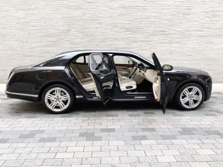 Bentley Mulsanne V8 46
