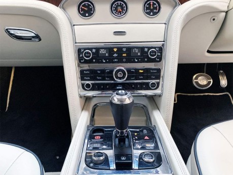 Bentley Mulsanne V8 54