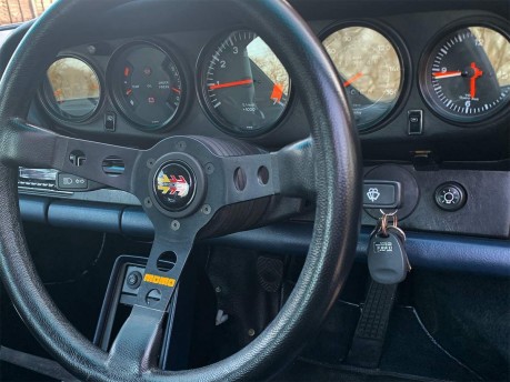 Porsche 911 CARRERA 68