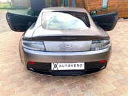 Aston Martin Vantage V8 14