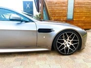 Aston Martin Vantage V8 23