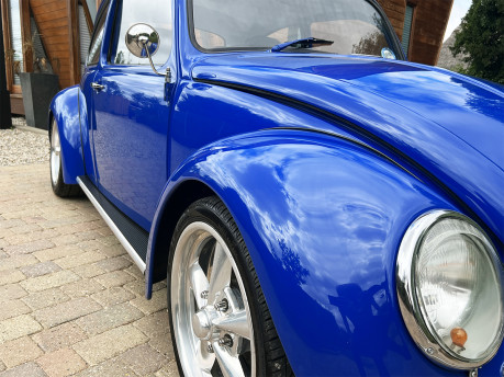 Volkswagen Beetle 1300 24