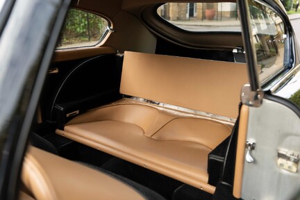 Aston Martin DB MKIII Coupe 30