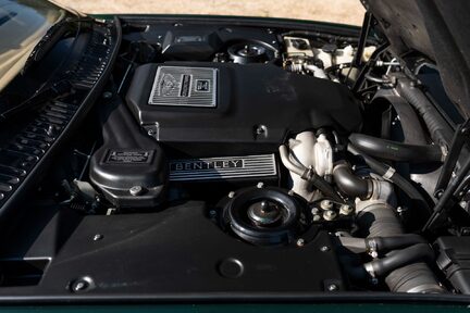 Bentley Azure Mulliner Wide Body 43