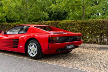 Ferrari Testarossa 18