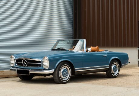 Mercedes-Benz SL 280 Pagoda