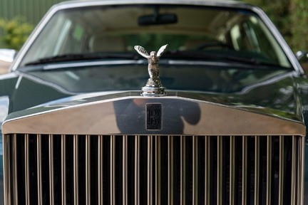 Rolls-Royce Silver Dawn 8