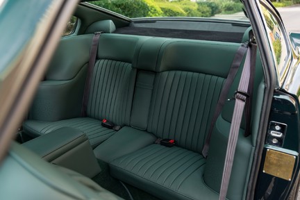 Aston Martin V8 Vantage ”Fliptail” Manual 31