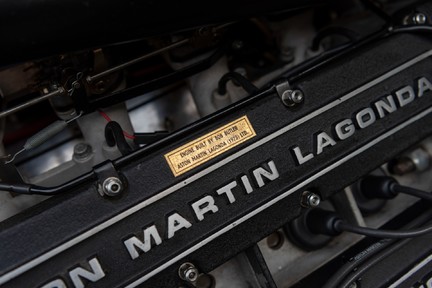 Aston Martin V8 Vantage ”Fliptail” Manual 42