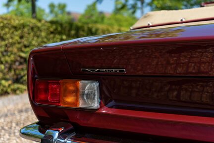 Aston Martin V8 Volante Series 2 21