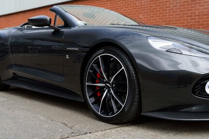 Aston Martin Vanquish Zagato Volante 15
