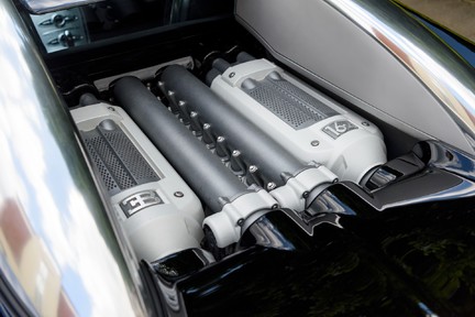 Bugatti Veyron 16.4 32