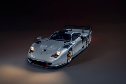 Porsche 911 GT1 2