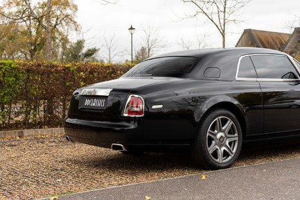 Rolls-Royce Phantom Coupe 18
