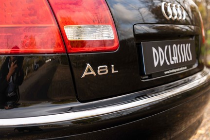 Audi A8 L FSI QUATTRO SE 16