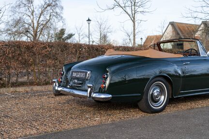 Bentley Continental S1 Park Ward Drophead Coupe 20