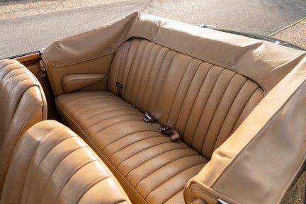 Bentley Continental S1 Park Ward Drophead Coupe 31