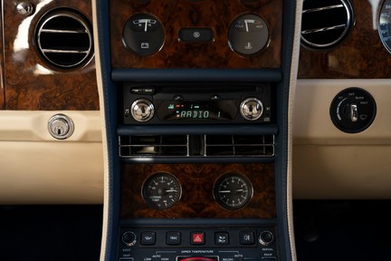 Bentley Continental R Mulliner 23