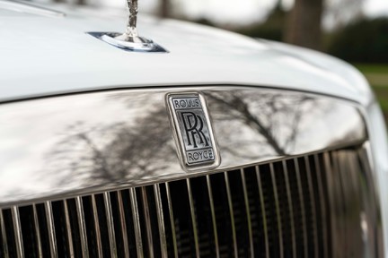 Rolls-Royce Dawn 13