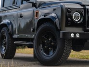 Land Rover Defender XS Hard Top 6
