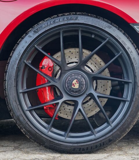 Porsche 911 CARRERA GTS PDK 1